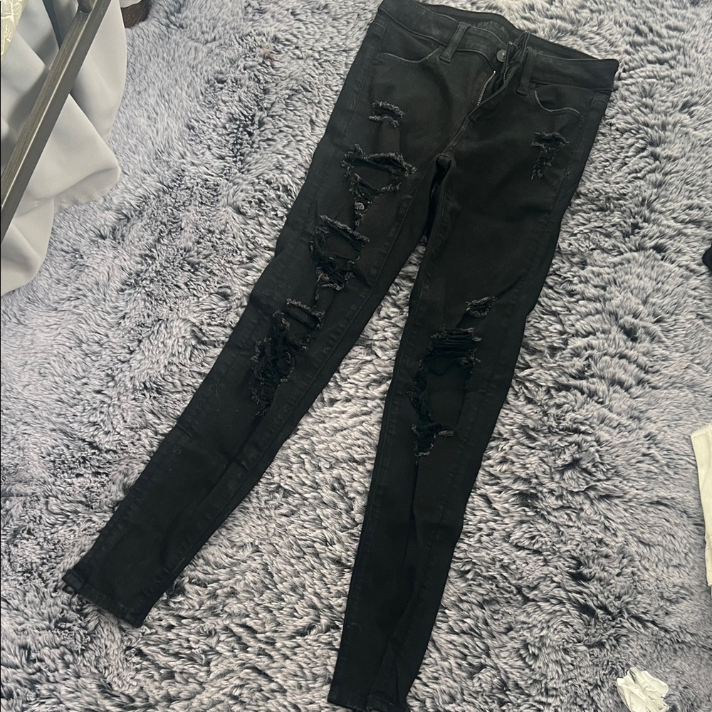 AE Black Distressed Women's Jeans